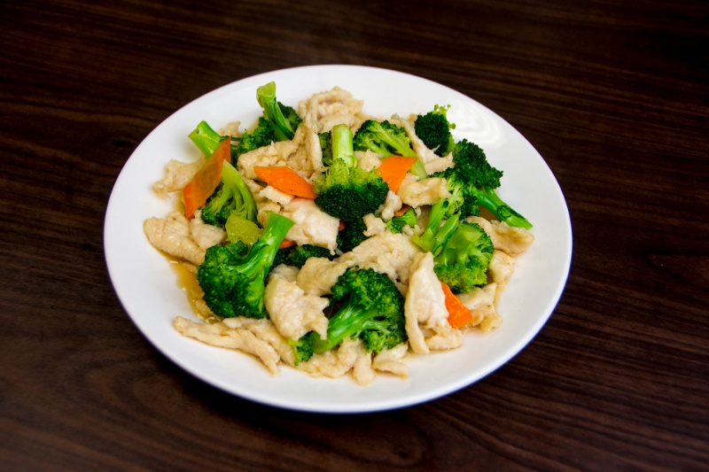 c08. chicken with broccoli 芥兰鸡片